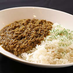 牛たんキーマカレー
